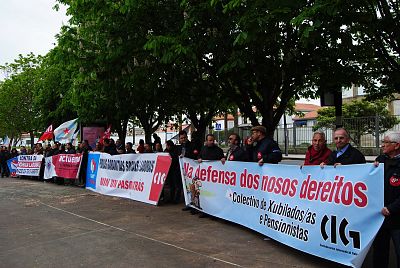 17-05-01-ManifestacionFerrol-13.jpg